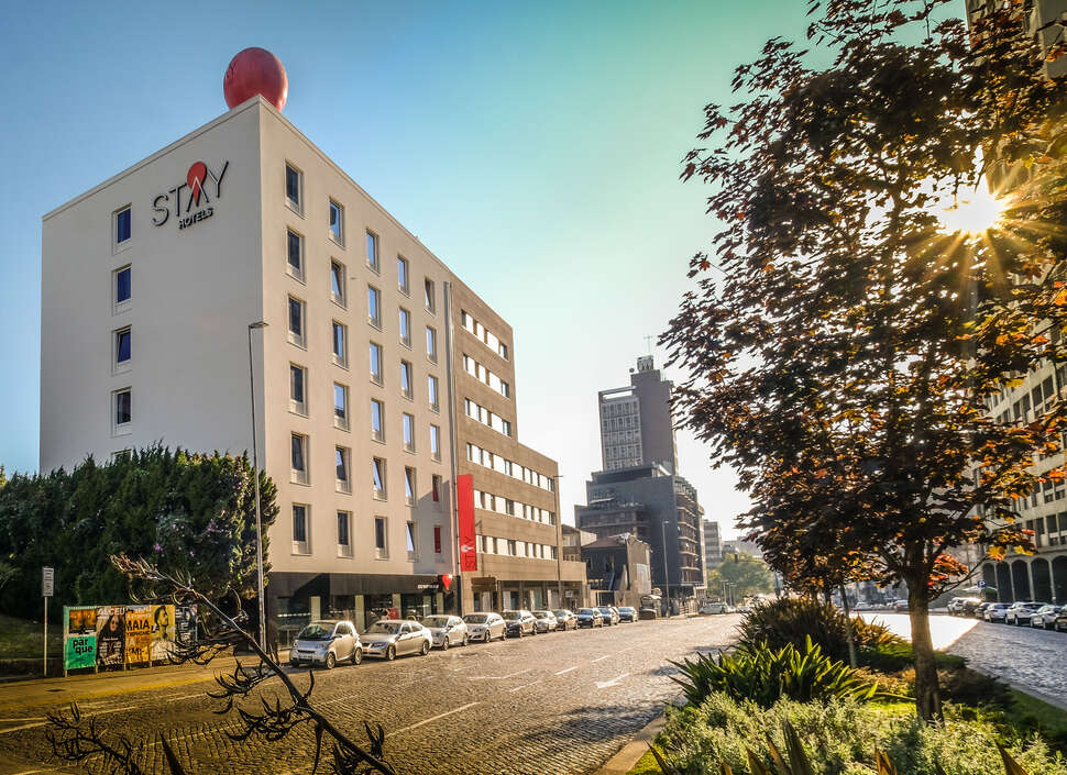Een foto van de buitenkant van Stay Hotel Porto Centro Trindade