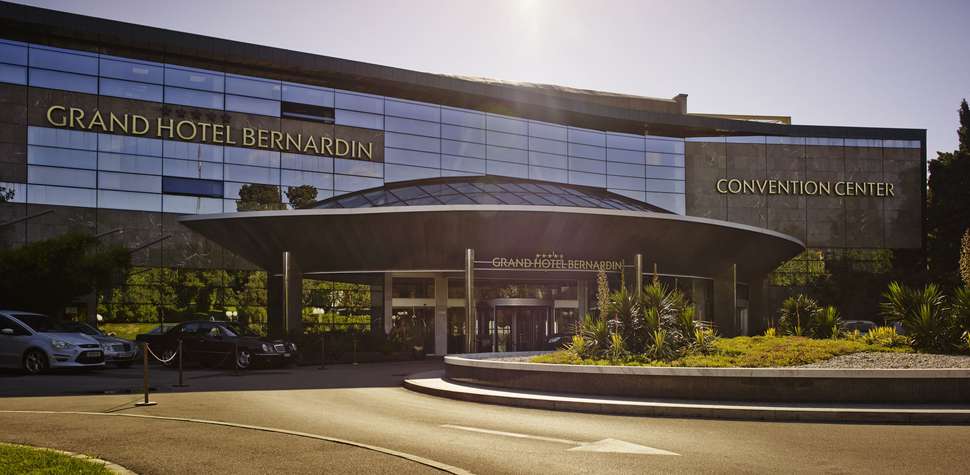 Ein Foto Grand Hotel Bernardin