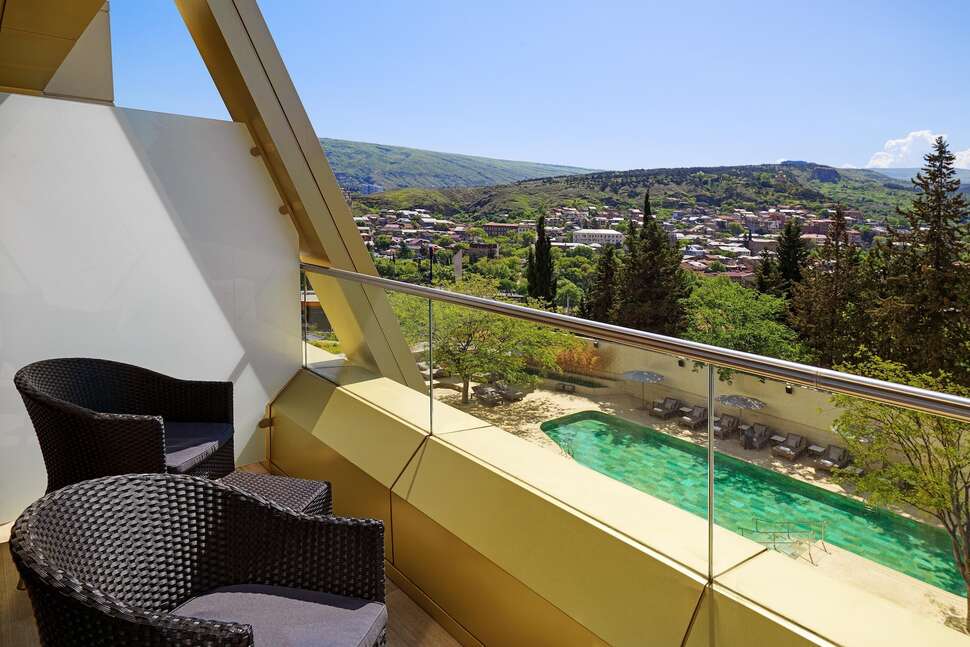 Een foto van Sheraton Grand Tbilisi Metechi Palace