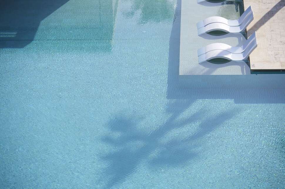 Ein Foto vom Pool im Sunrise Jade Hotel