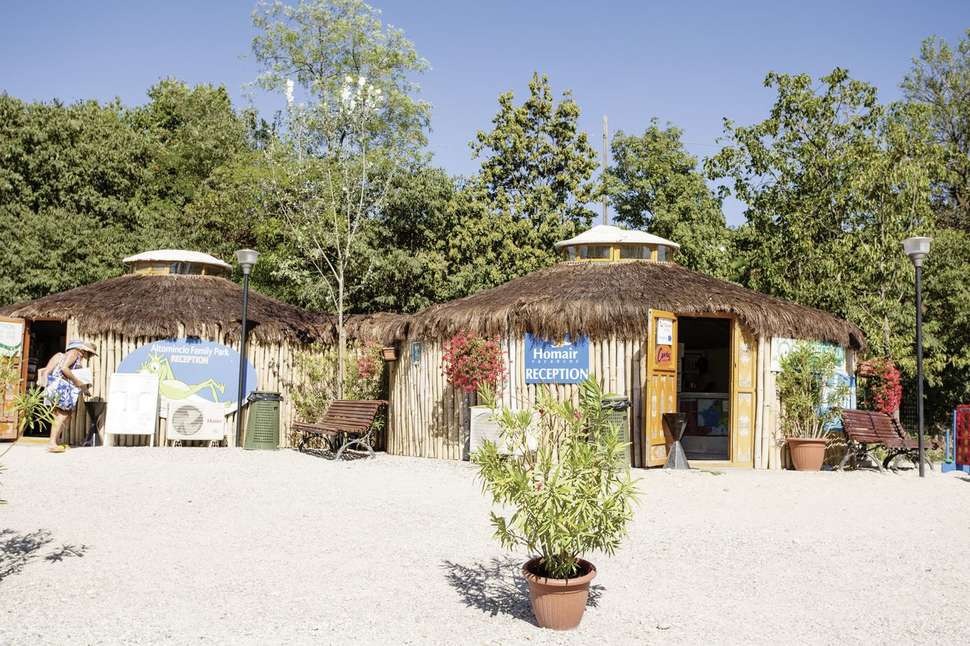 Een foto van de buitenkant van Camping Altomincio