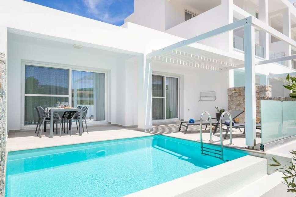 Een foto van Alkithea Luxury Suites