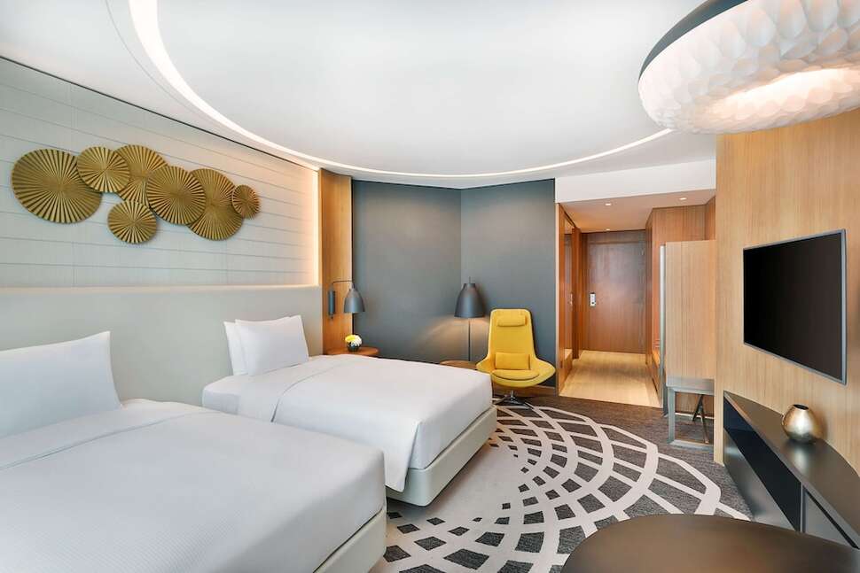 Ein Foto DoubleTree by Hilton Dubai Business Bay