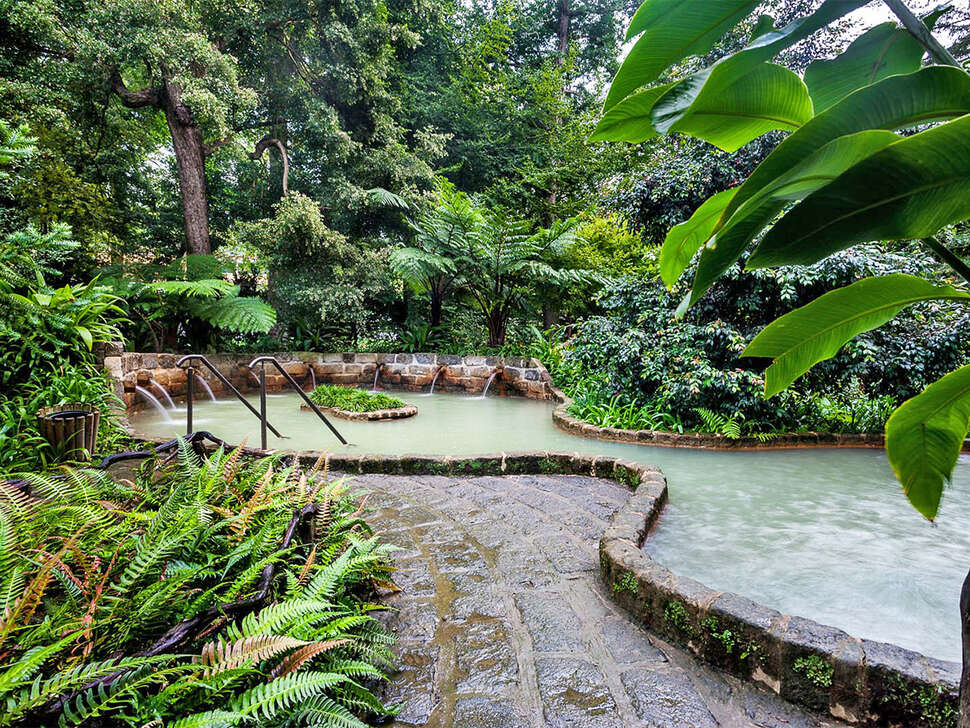 Een foto van het terras bij Terra Nostra Garden Hotel