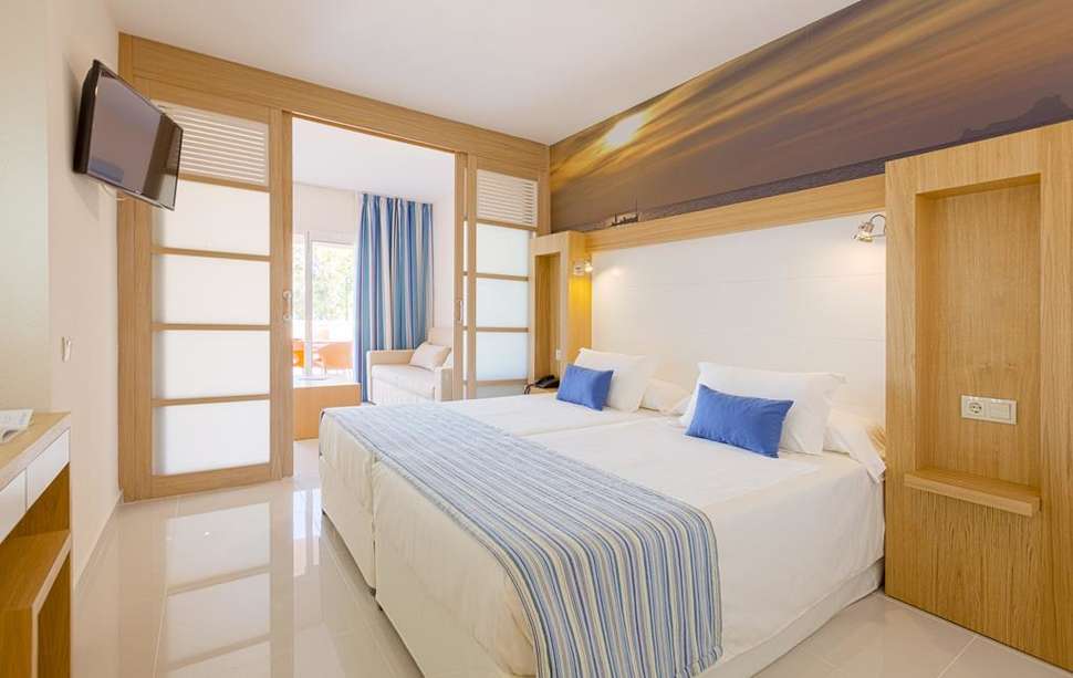 Een foto van Sirenis Seaview Country Club