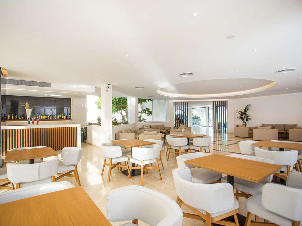 Ein Foto Niriides Hotel