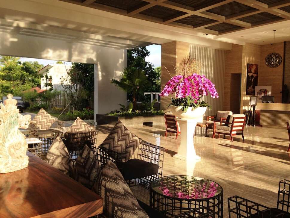 Een foto van het interieur van Sanur Resort Watujimbar