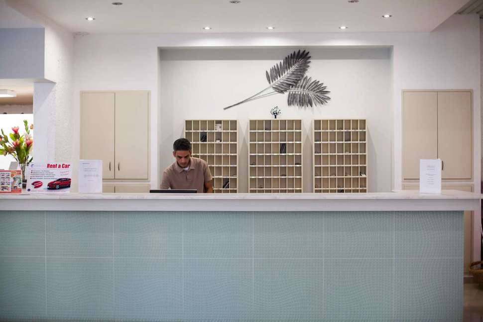 Een foto van het interieur van Lymberia Hotel