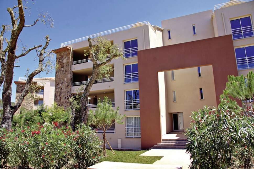 Een foto van de buitenkant van Residence Salina Bay