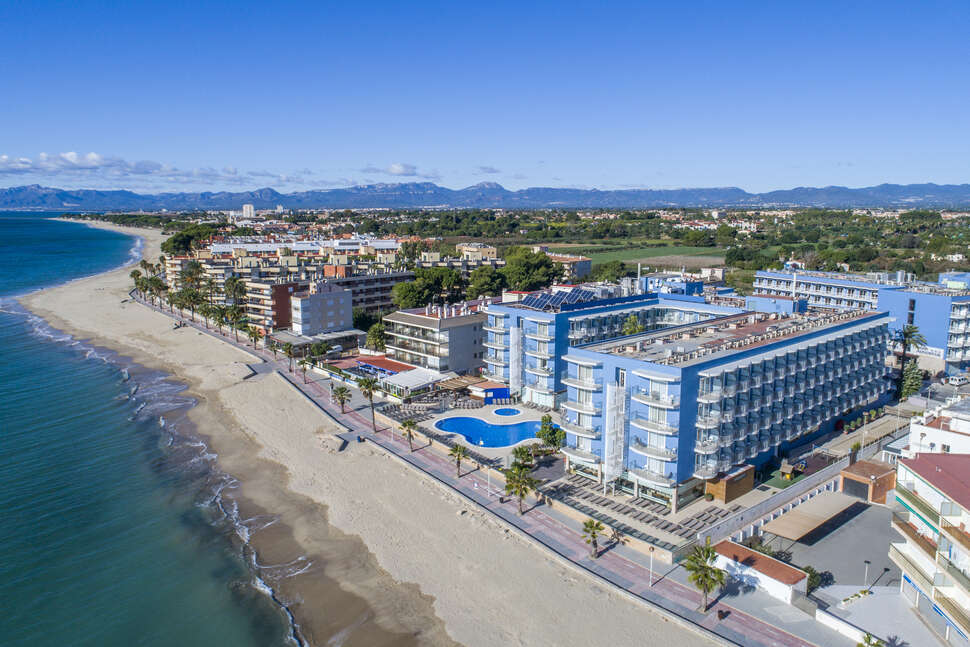 Ein Foto von der Außenansicht des Hotel Augustus