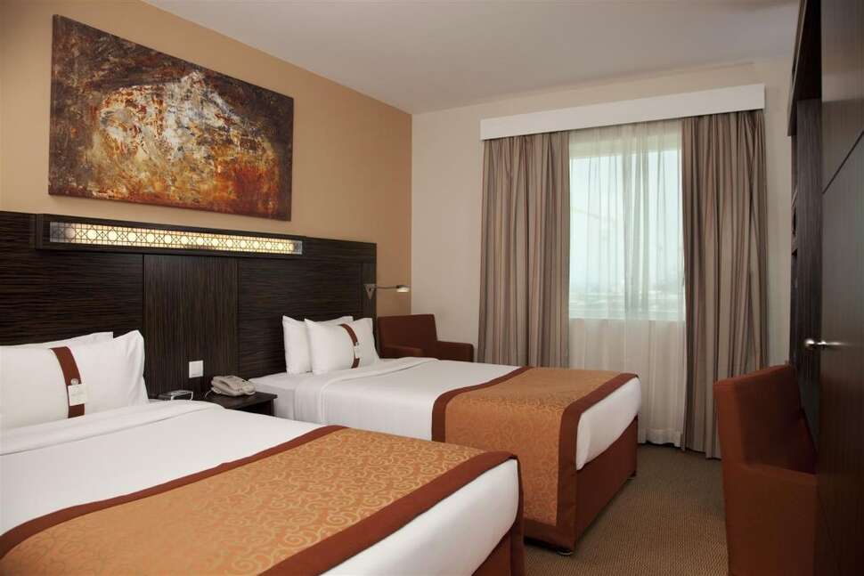 Ein Foto Holiday Inn Express Dubai Jumeirah