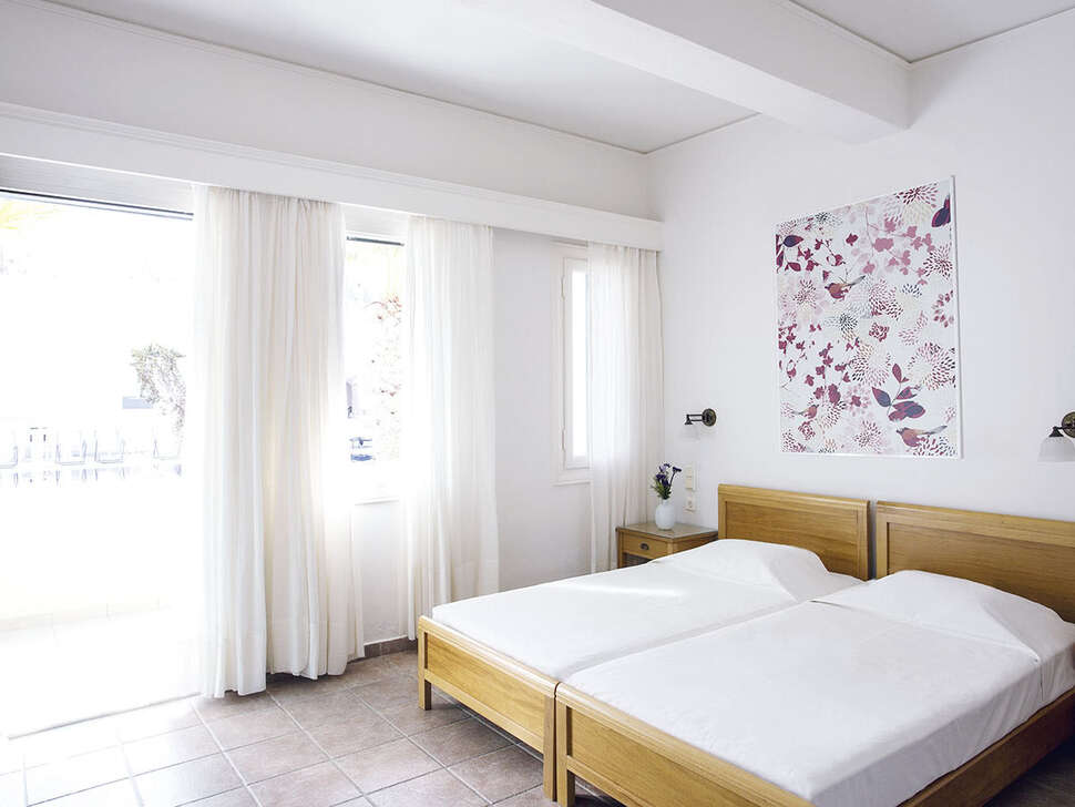 Ein Foto Rose Bay Hotel