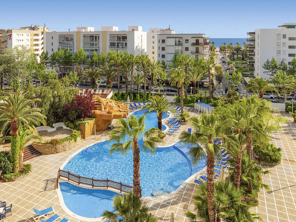 Ein Foto vom Pool im H10 Salou Princess