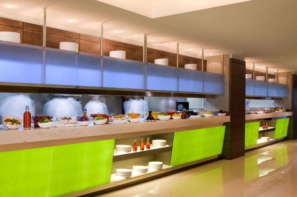 Ein Foto Traders Hotel Qaryat Al Beri Abu Dhabi