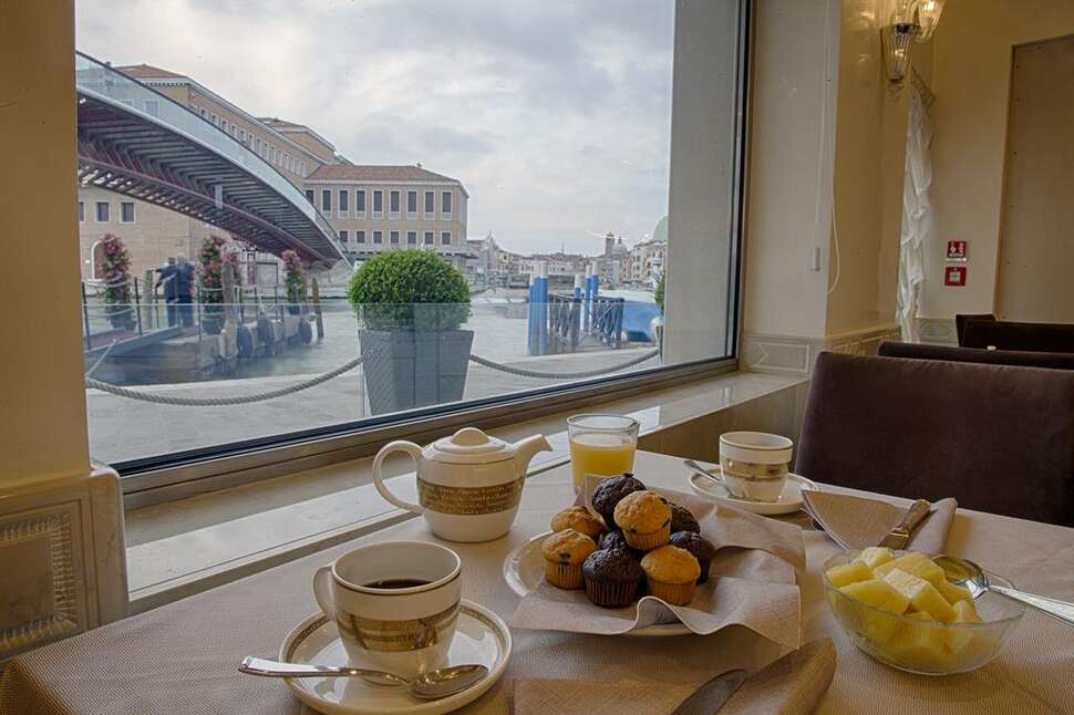 Ein Foto Hotel Santa Chiara