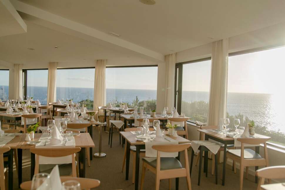 Een foto van Caloura Hotel Resort