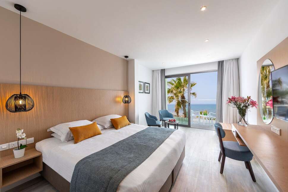 Een foto van Leonardo Crystal Cove Hotel & Spa by the Sea