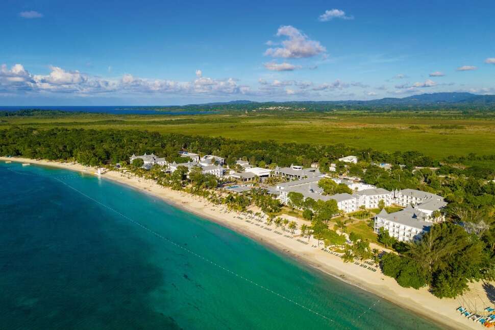 Een foto van de buitenkant van Riu Palace Tropical Bay