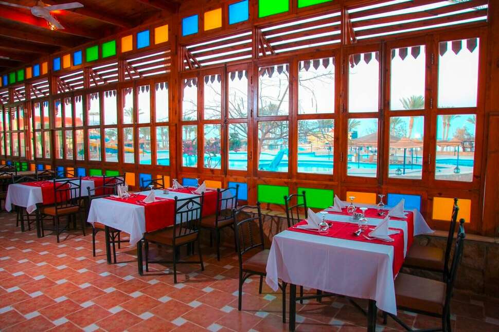 Een foto van Protels Crystal Beach Resort