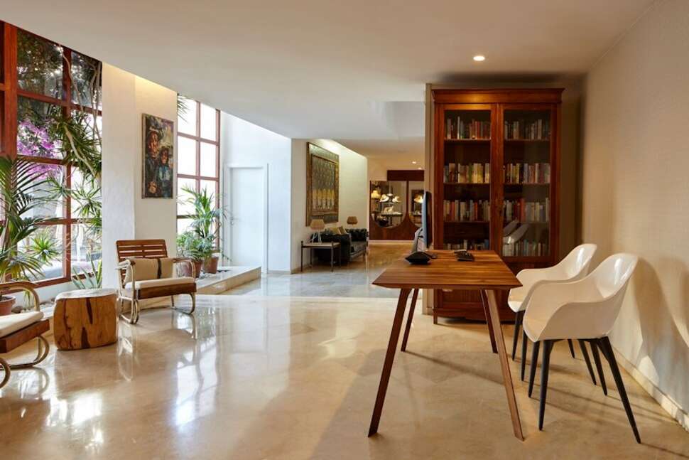 Een foto van het interieur van Hotel Tres Torres