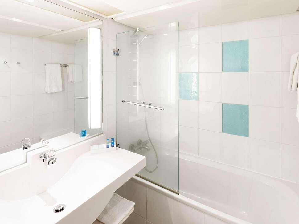 Een foto van Novotel London West
