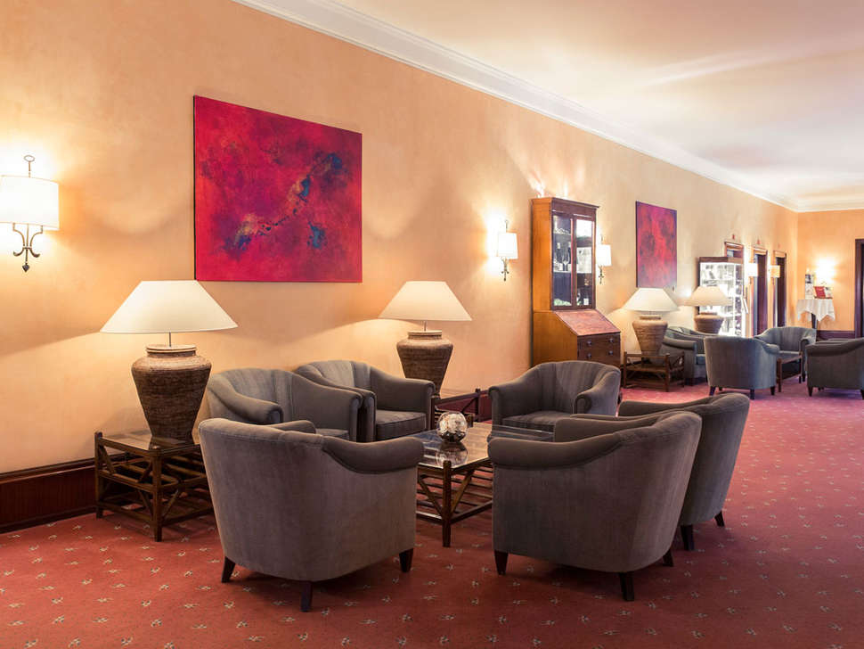 Een foto van het interieur van Hotel Krefelder Hof