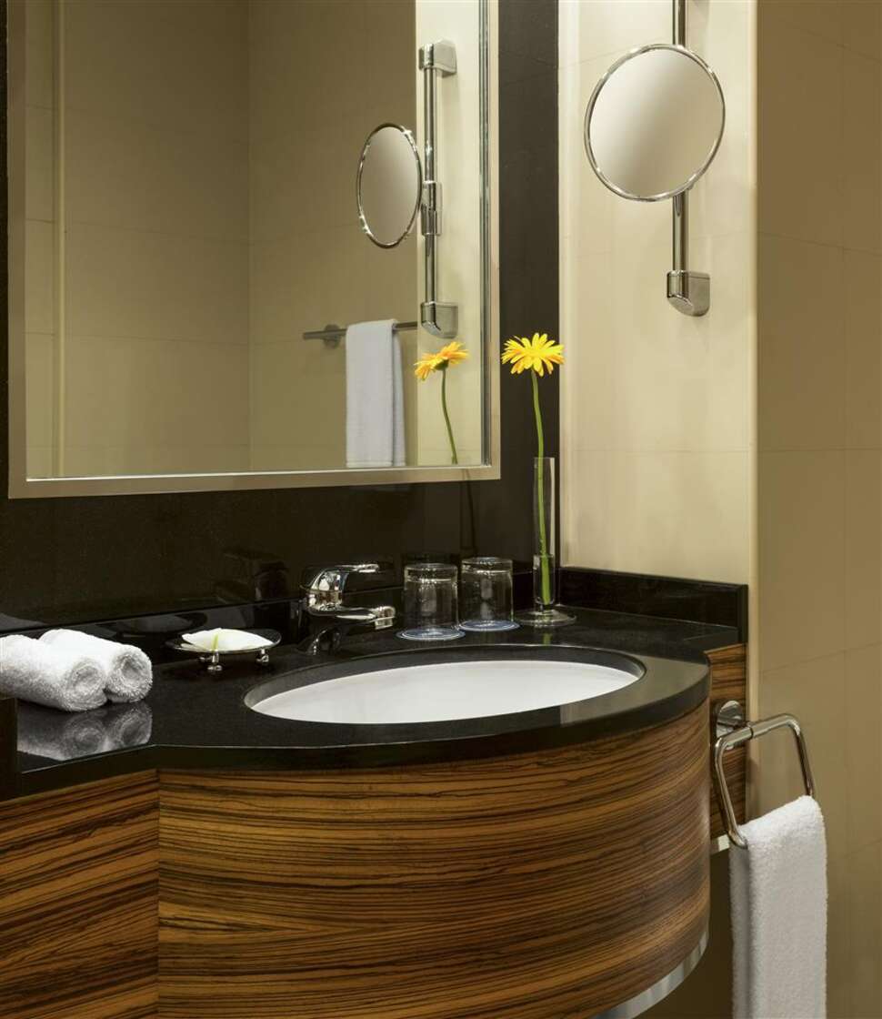 Ein Foto Four Points by Sheraton Bur Dubai