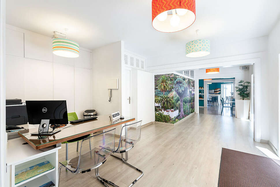 Een foto van het interieur van Aparthotel Dragos del Norte