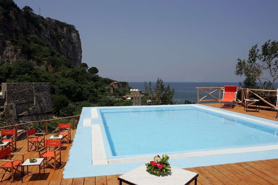 Ein Foto vom Pool im Hotel & Apartments Le Axidie