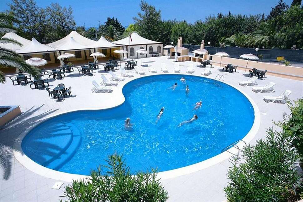 Een foto van een overzicht van Hotel Califfo