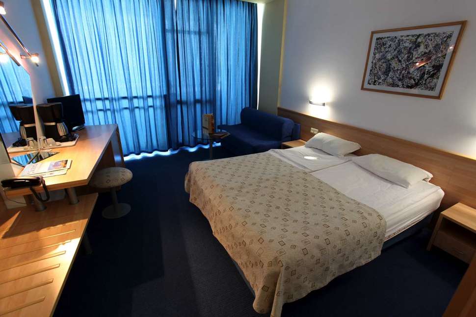 Ein Foto Effect Grand Victoria Hotel