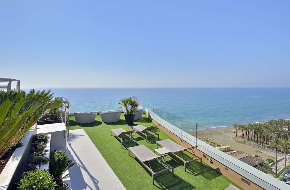Ein Foto von der Terrasse im Melia Costa Del Sol
