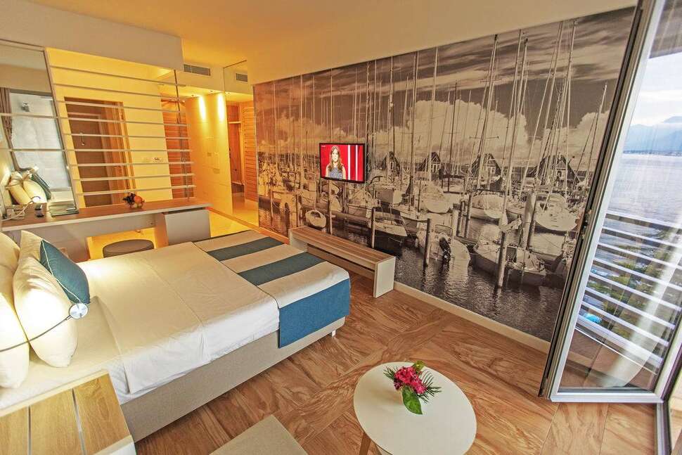 Een foto van Carine Hotel Delfin