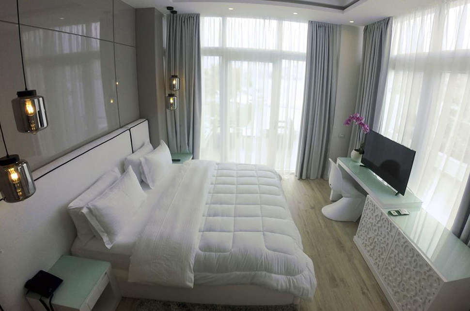 Ein Foto Demi Hotel