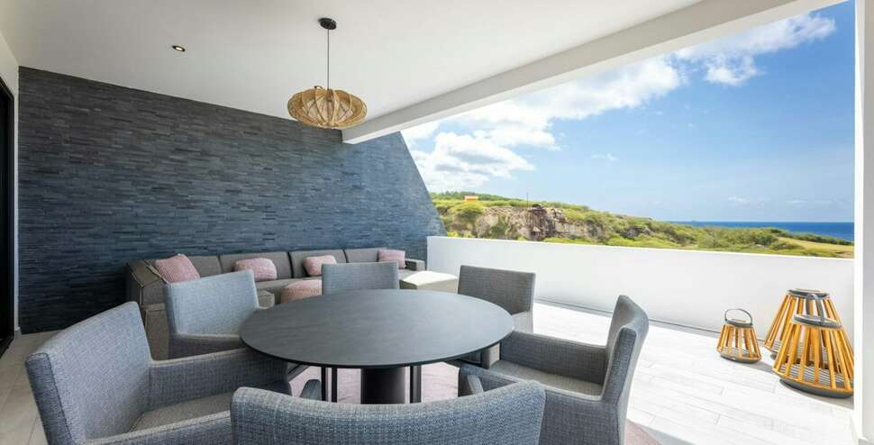 Een foto van The Reef Curacao