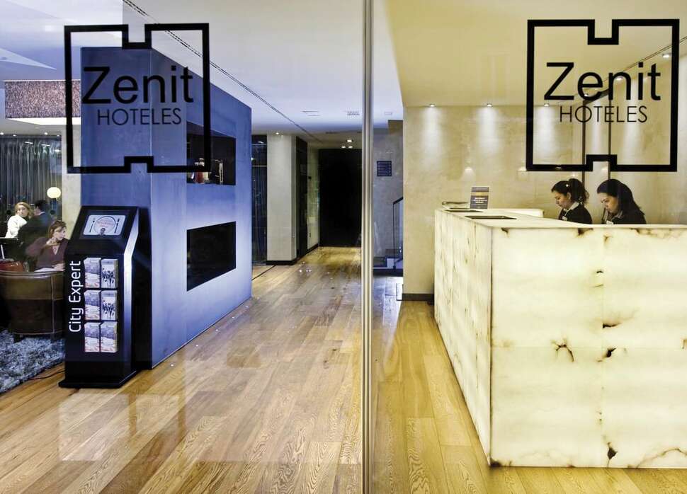 Ein Foto Hotel Zenit Abeba
