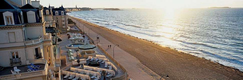 Een foto van het strand bij La Residence Reine Marine