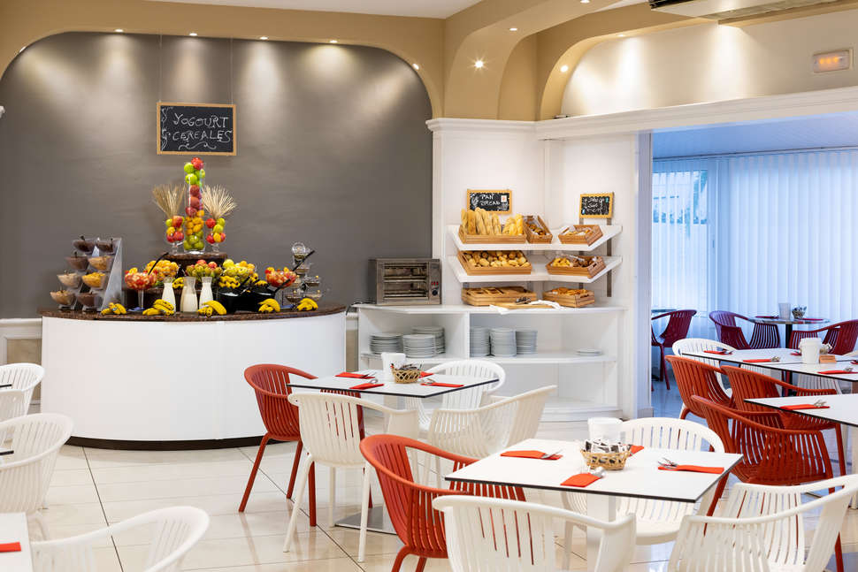 Een foto van de faciliteiten bij Aparthotel Dragos Del Sur