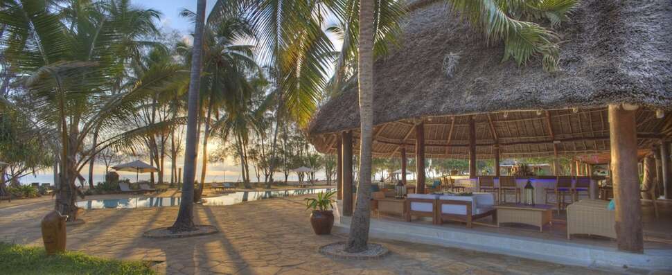 Ein Foto Bluebay Beach Resort & Spa