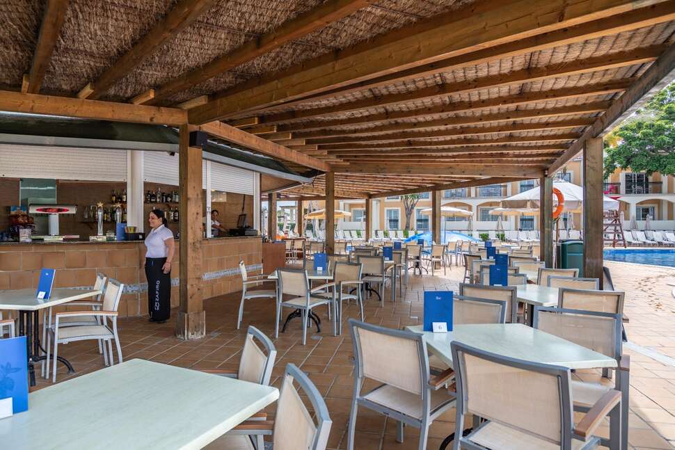 Een foto van de faciliteiten bij Hotel Zafiro Menorca