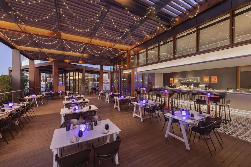 Ein Foto Canopy by Hilton Dubai Al Seef