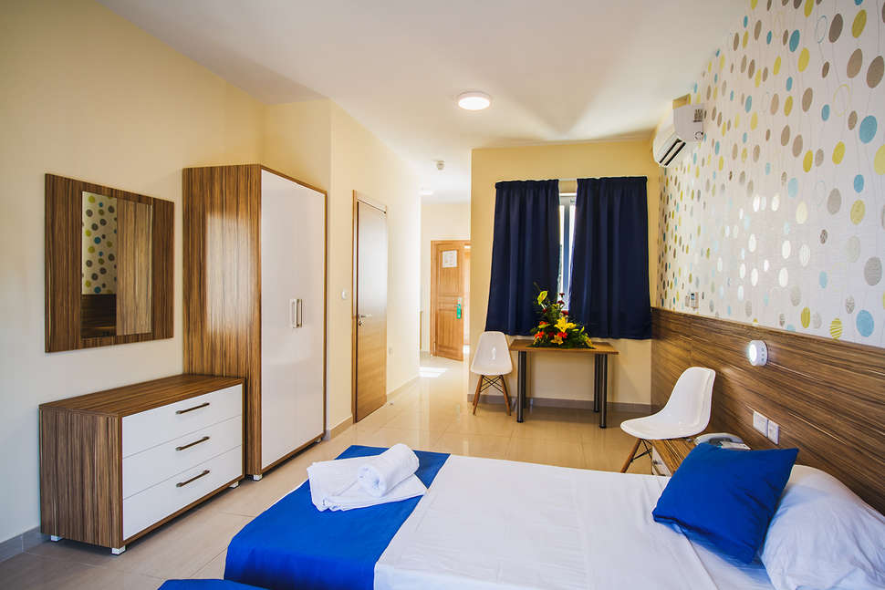 Een foto van St Blubay Appartementen