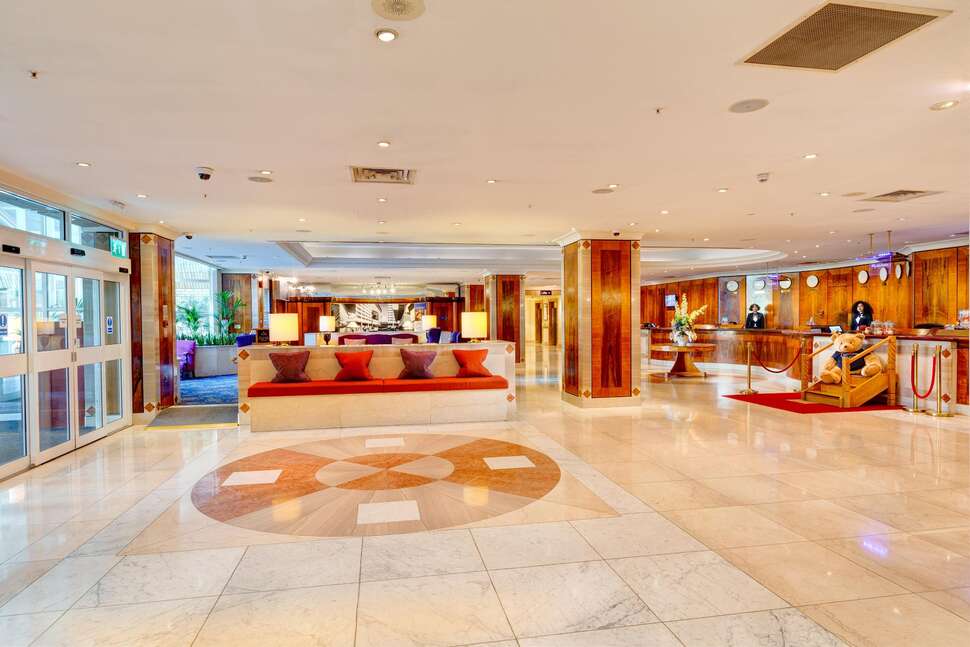 Ein Foto Copthorne Tara Hotel London Kensington