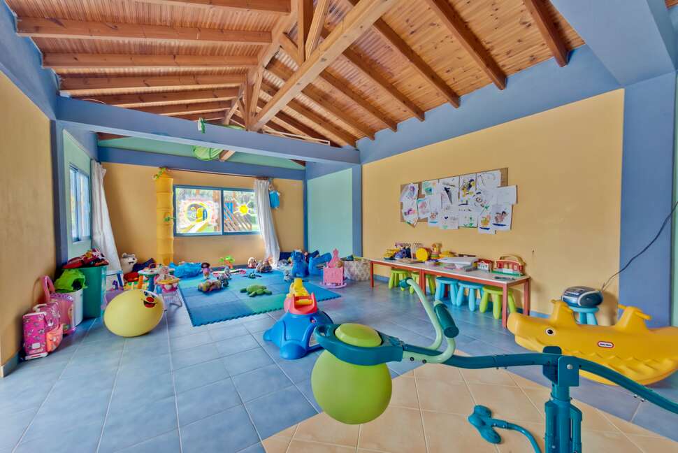 Een foto van de faciliteiten bij Mendi Beach Hotel