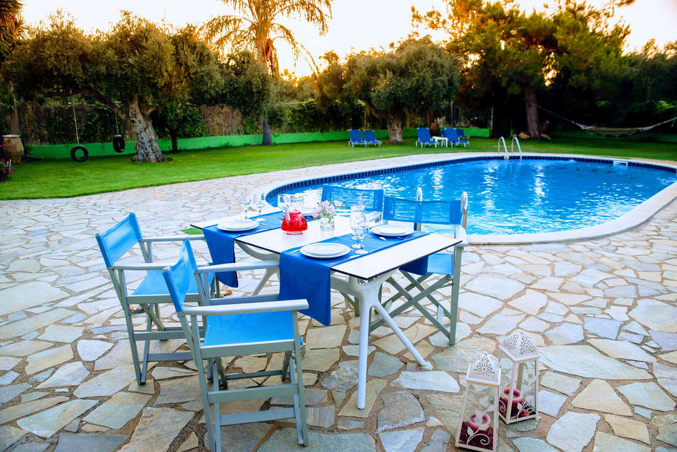 Een foto van het zwembad bij Ibiscus Hotel Malia