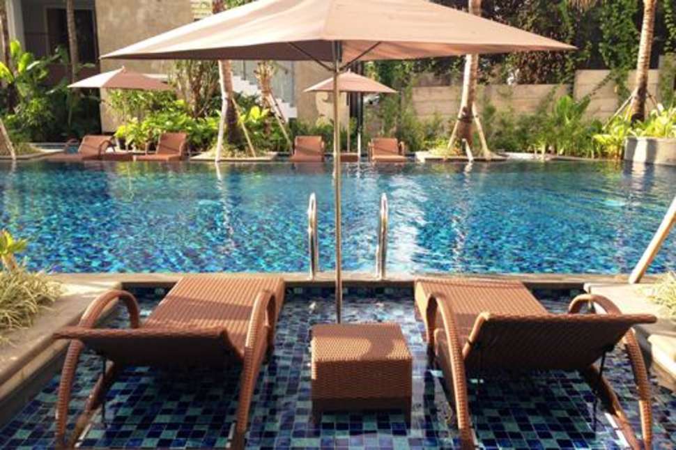 Een foto van het zwembad bij Sanur Resort Watujimbar