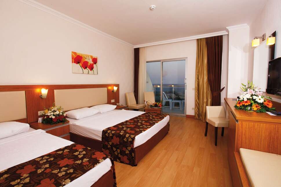 Ein Foto Hotel Cenger Beach Resort & Spa