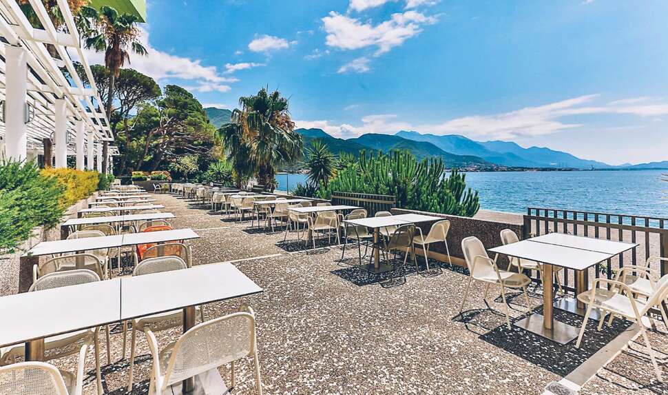 Ein Foto Carine Hotel Park