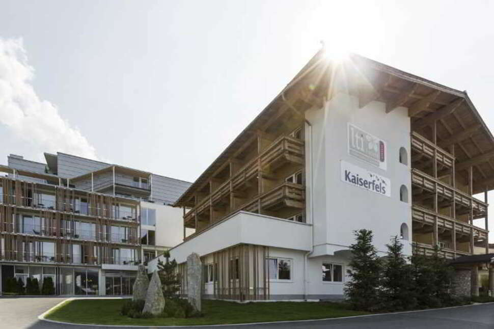 Een foto van de buitenkant van Sentido Alpenhotel Kaiserfels