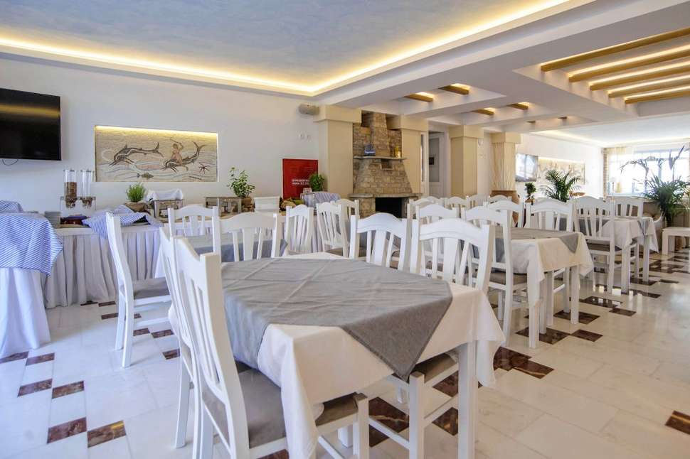 Een foto van de faciliteiten bij Erato Seaside Hotel